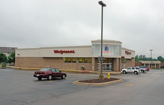 Plus de détails pour 3425 Middle Rd, Bettendorf, IA - Commerce de détail à vendre