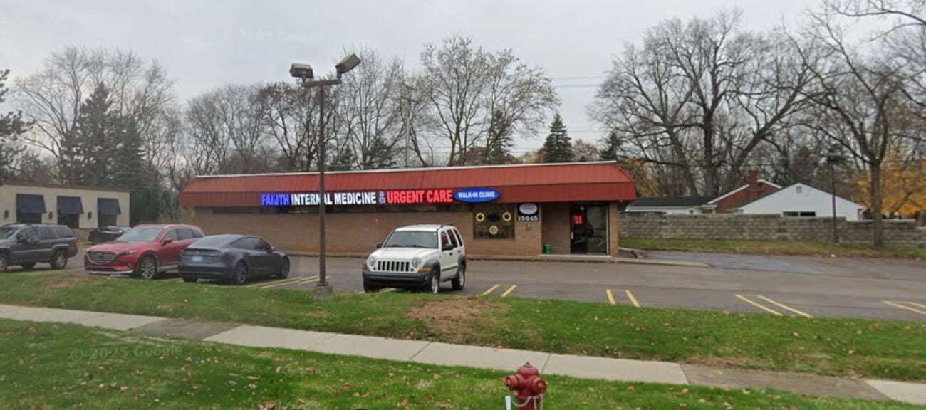 15645 Farmington Rd, Livonia, MI à louer Photo du bâtiment- Image 1 de 20