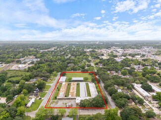 Plus de détails pour 2300 4th St, Bay City, TX - Spécialité à vendre