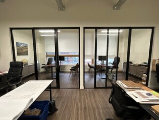 Plus de détails pour 333 Newark Ave, Jersey City, NJ - Bureau à louer