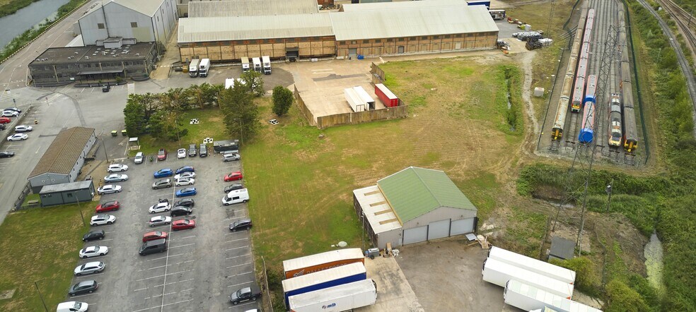 Queen Adelaide Way, Ely à louer - Aérien - Image 2 de 6