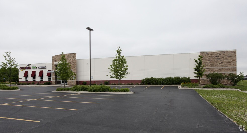 101 Franks Rd, Marengo, IL à vendre - Photo du bâtiment - Image 2 de 14