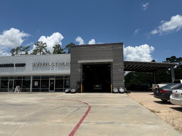 10440 FM 2432 Rd, Conroe, TX à vendre - Photo du bâtiment - Image 2 de 8