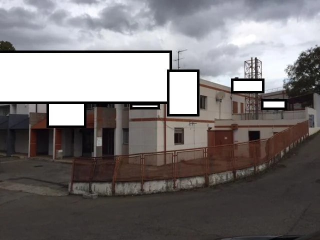 Retail in VITROLLES for lease - Building Photo - Image 1 of 1