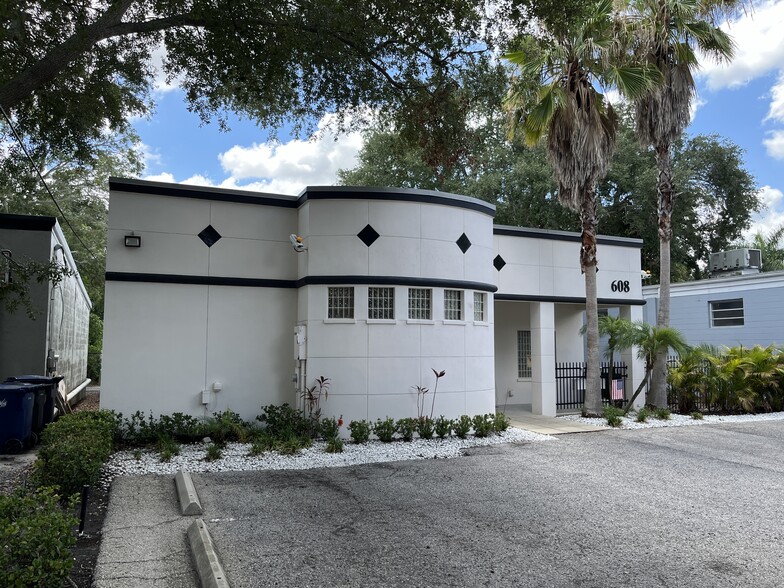 608 S Tampania Ave, Tampa, FL for lease - Building Photo - Image 2 of 37