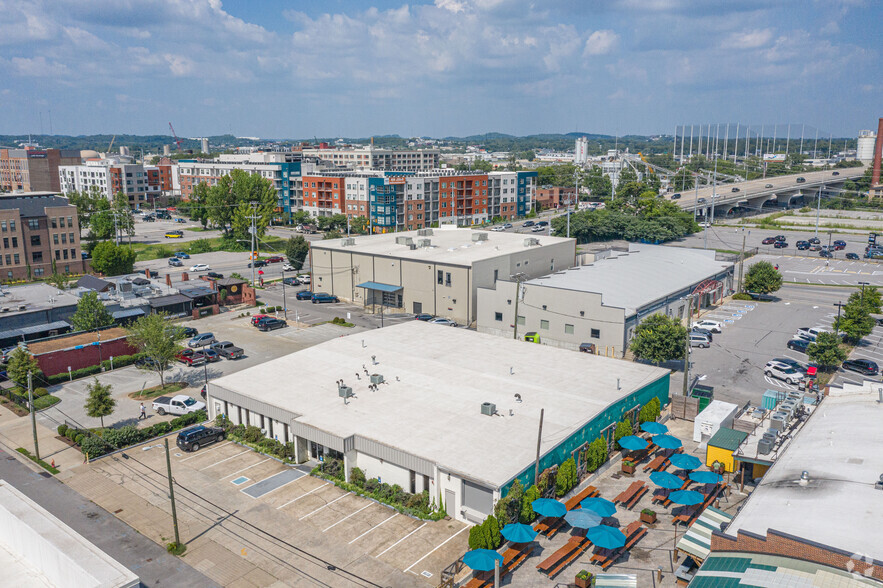 1010 4th Ave N, Nashville, TN à vendre - Photo du bâtiment - Image 1 de 1