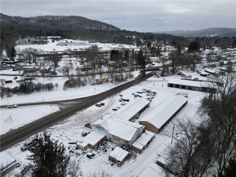 3522 Andover Rd, Wellsville, NY à vendre - Photo du bâtiment - Image 2 de 19
