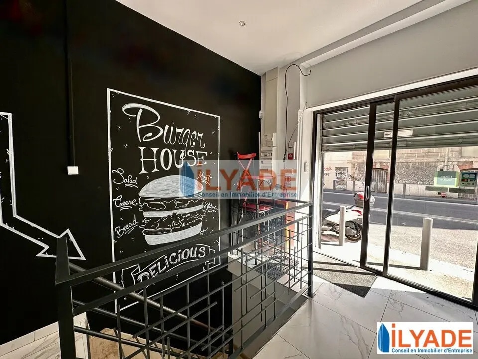 129 Avenue Roger Salengro, Marseille for lease Interior Photo- Image 1 of 9