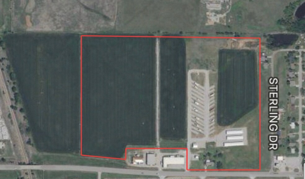 923 OK-19, Chickasha, OK à vendre - Photo du bâtiment - Image 1 de 14