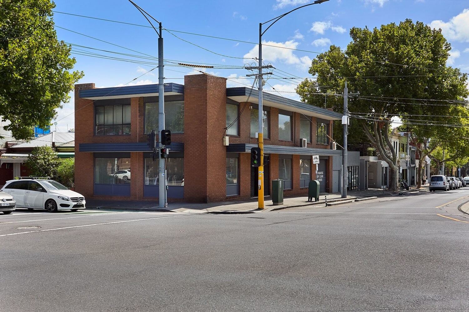 662-664 Queensberry St, North Melbourne for sale Building Photo- Image 1 of 14