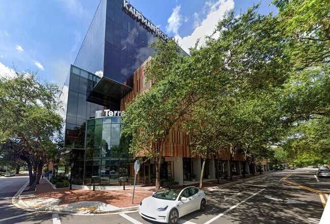 More details for 3306 Mary St, Miami, FL - Retail for Lease