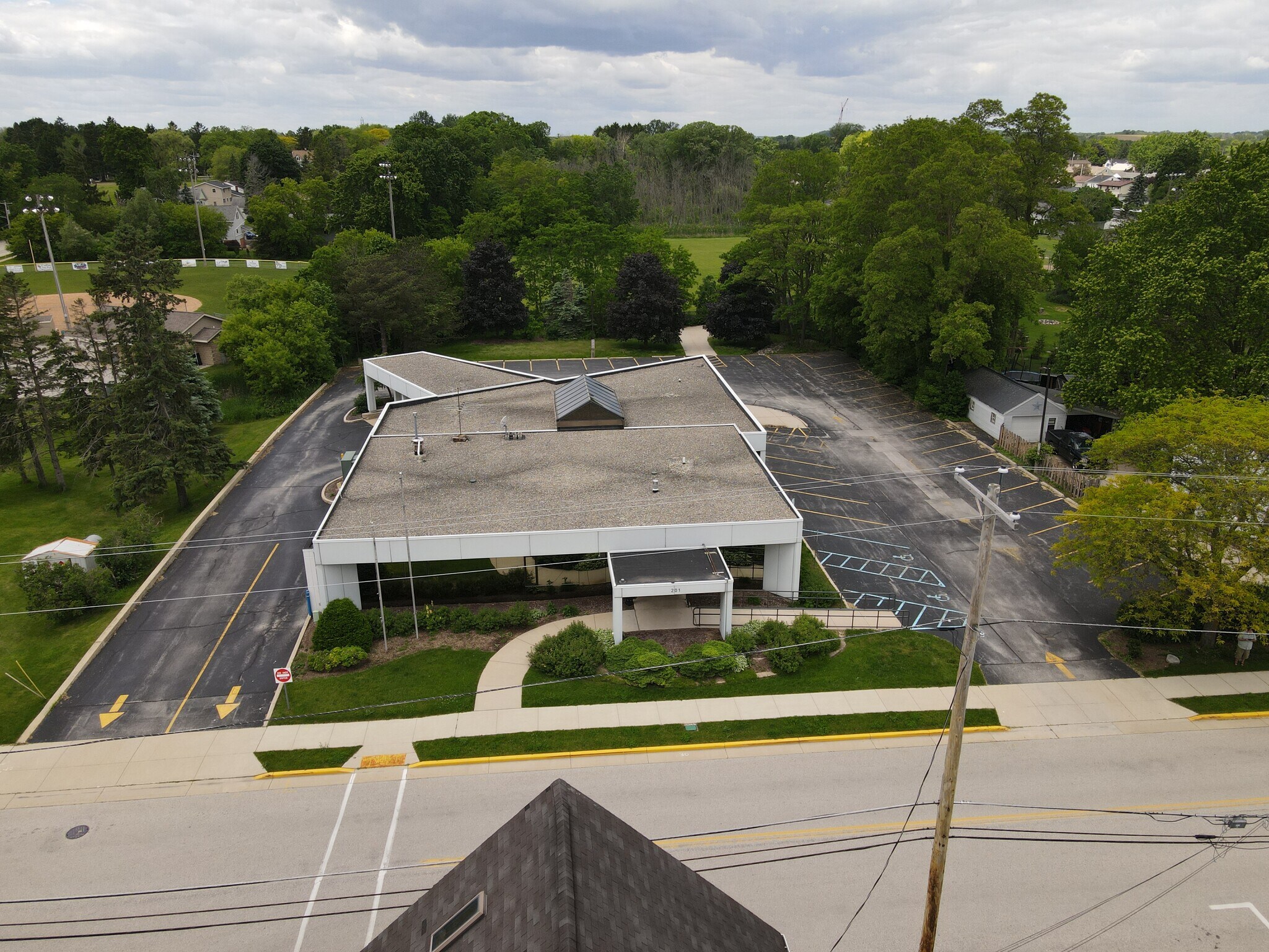 201 Allen St, Random Lake, WI for lease Building Photo- Image 1 of 28