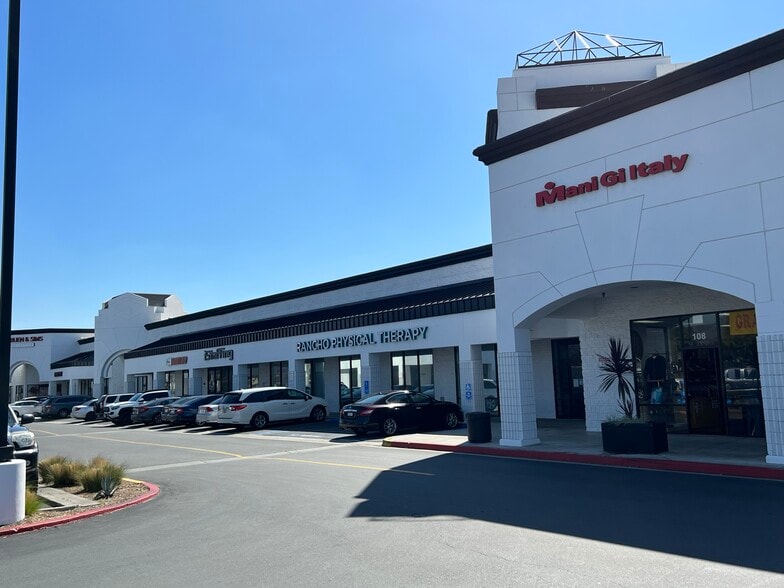 24021 Alessandro Blvd, Moreno Valley, CA à louer - Photo du bâtiment - Image 3 de 4