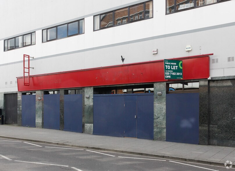 13-14 Silver St, Lincoln à louer - Photo du bâtiment - Image 3 de 5