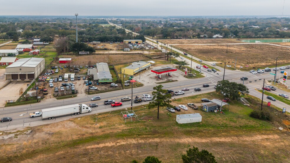 17727 FM 2920 Rd, Tomball, TX à vendre - Photo du bâtiment - Image 2 de 34