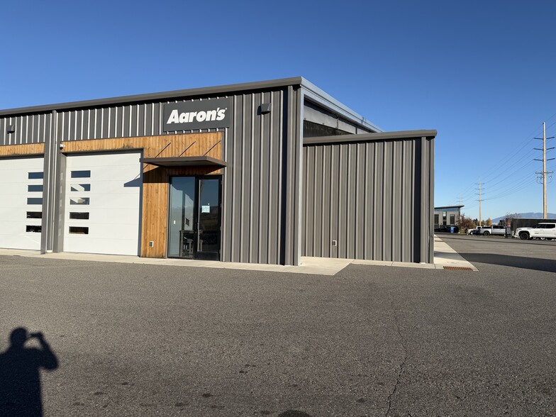 96 Laura Louise Ln, Bozeman, MT for lease - Building Photo - Image 2 of 2