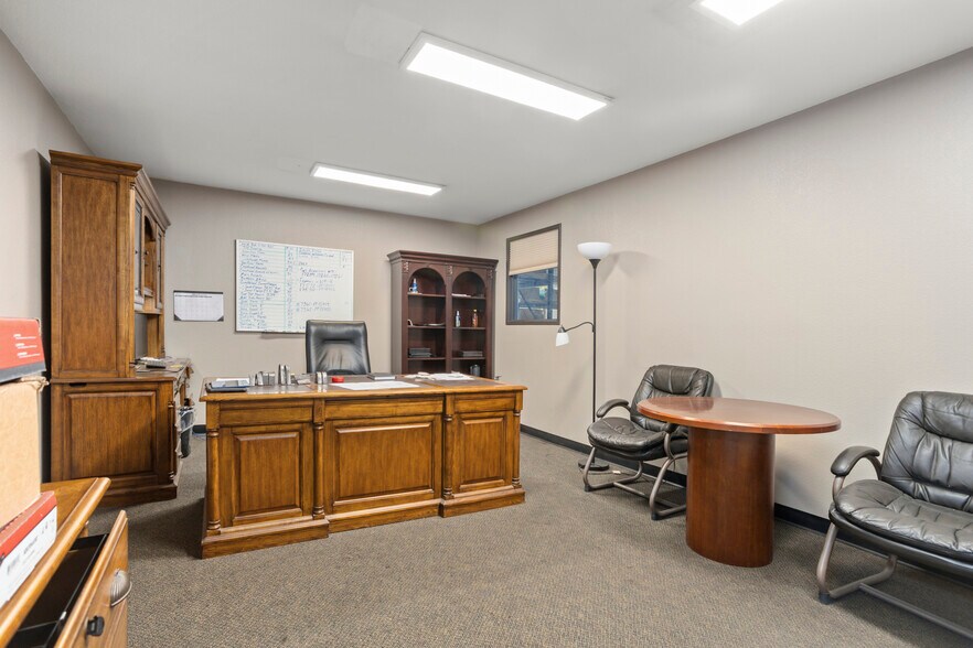 4608 Fairlane Ave, Fort Worth, TX à vendre - Photo du bâtiment - Image 3 de 11