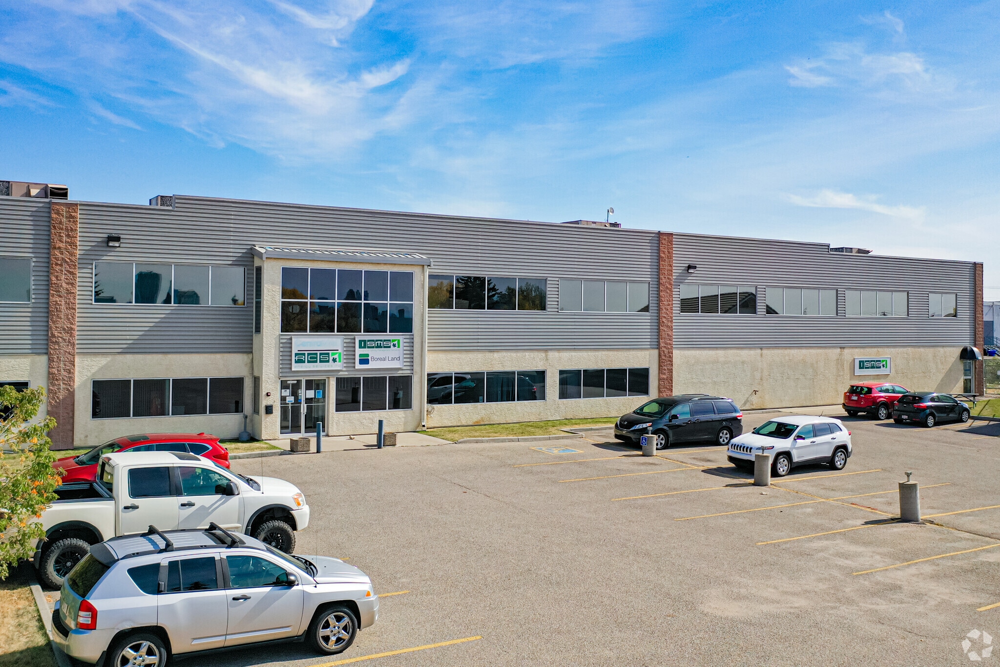 278 19th St NE, Calgary, AB for sale Primary Photo- Image 1 of 5