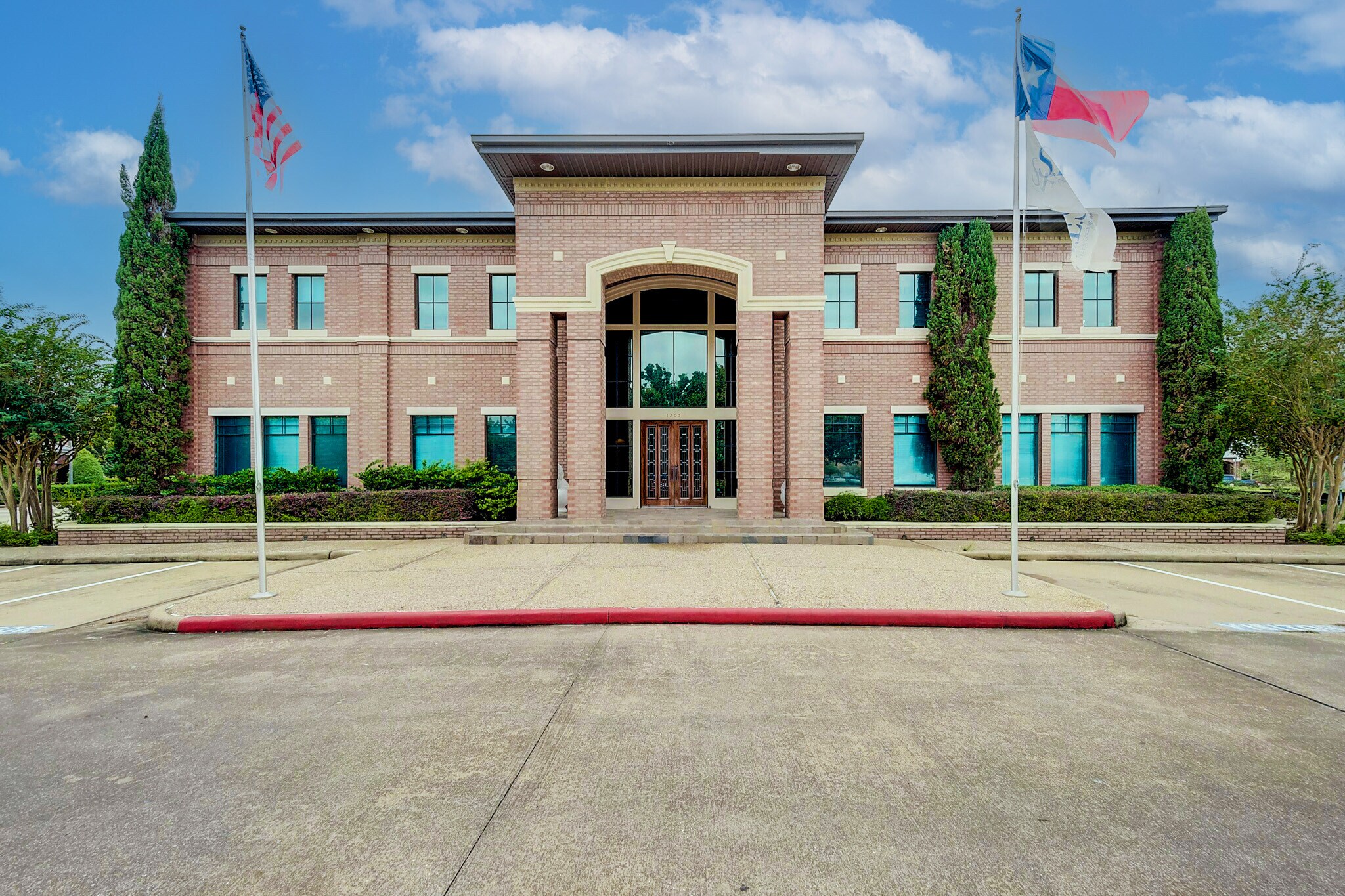 1200 Soldiers Field Dr, Sugar Land, TX à louer Photo du bâtiment- Image 1 de 2