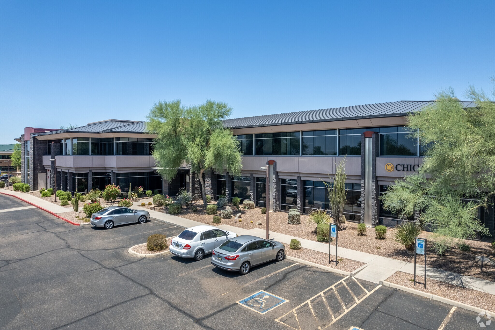 8501 E Princess Dr, Scottsdale, AZ à louer Photo du bâtiment- Image 1 de 13