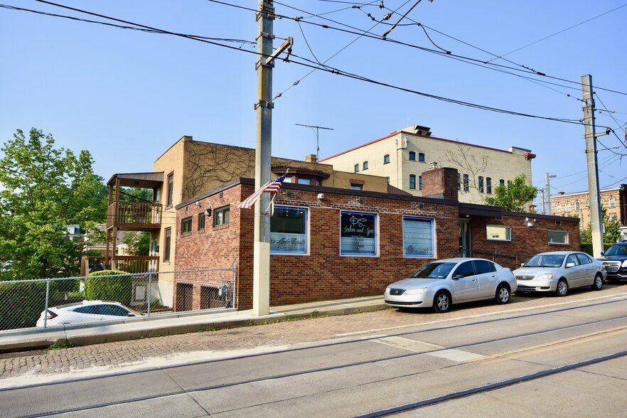 1535 Broadway Ave, Pittsburgh, PA à vendre - Photo du bâtiment - Image 1 de 1