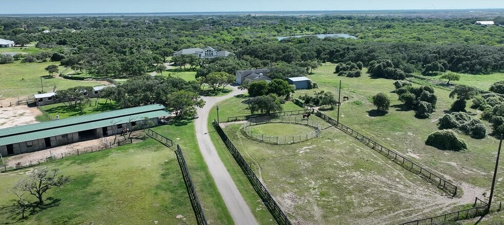 1845 Caribbean Dr, Corpus Christi, TX à vendre - Photo principale - Image 1 de 21