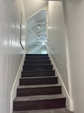 547 Main St, Hyannis, MA for lease Interior Photo- Image 2 of 5