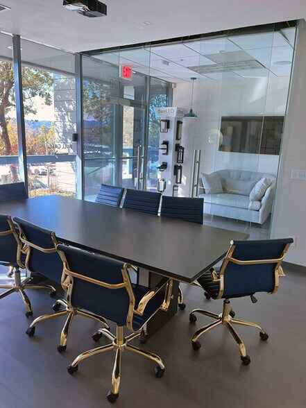 28486 Westinghouse Pl, Valencia, CA à vendre - Photo intérieure - Image 2 de 5