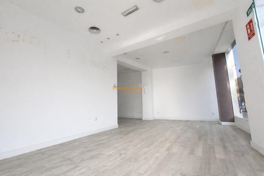 Retail in Elche, Alicante for lease - Primary Photo - Image 1 of 3