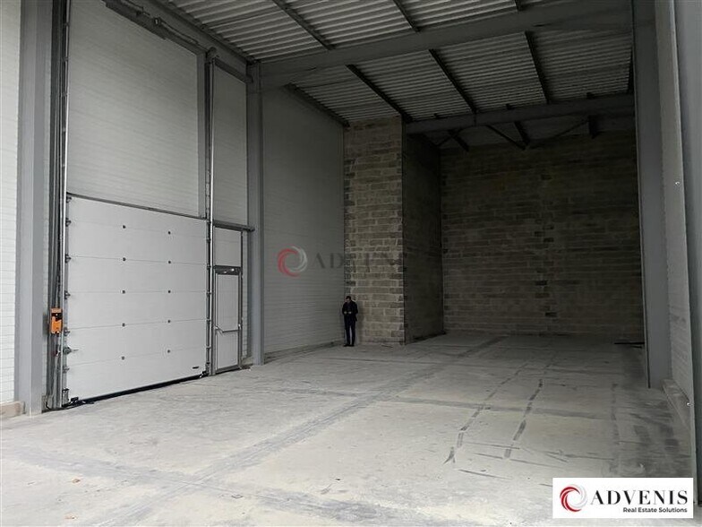 Flex dans Canéjan à louer - Photo du bâtiment - Image 1 de 5