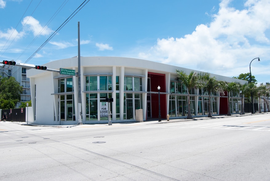 6301 Biscayne Blvd, Miami, FL à louer - Photo du bâtiment - Image 3 de 25