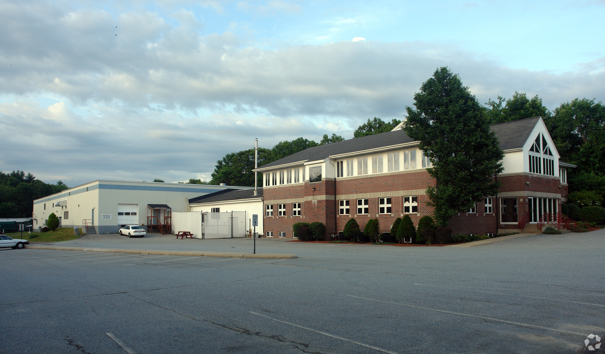 172 E Main St, Georgetown, MA for sale Primary Photo- Image 1 of 1