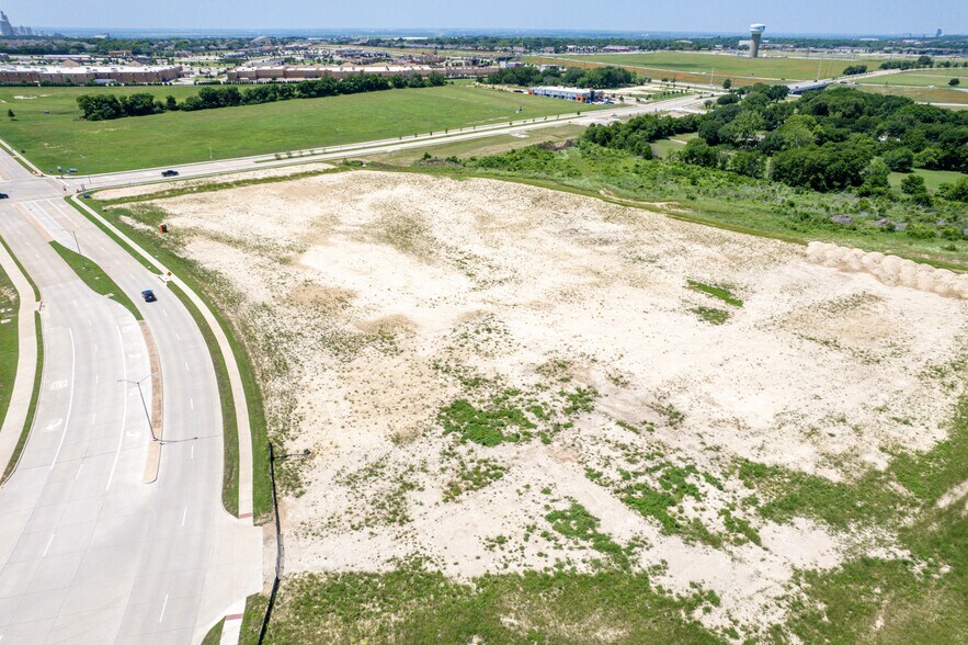Hawkins Run Dr, Midlothian, TX à vendre - Aérien - Image 2 de 11