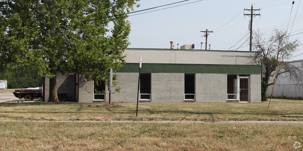 570 Northland Blvd, Forest Park, OH for lease - Building Photo - Image 3 of 4