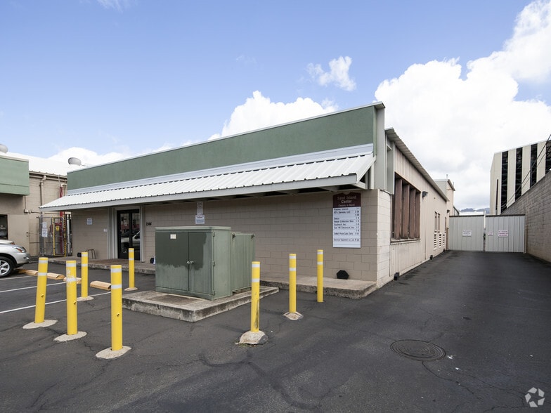 2144 Auiki St, Honolulu, HI for lease - Primary Photo - Image 2 of 7
