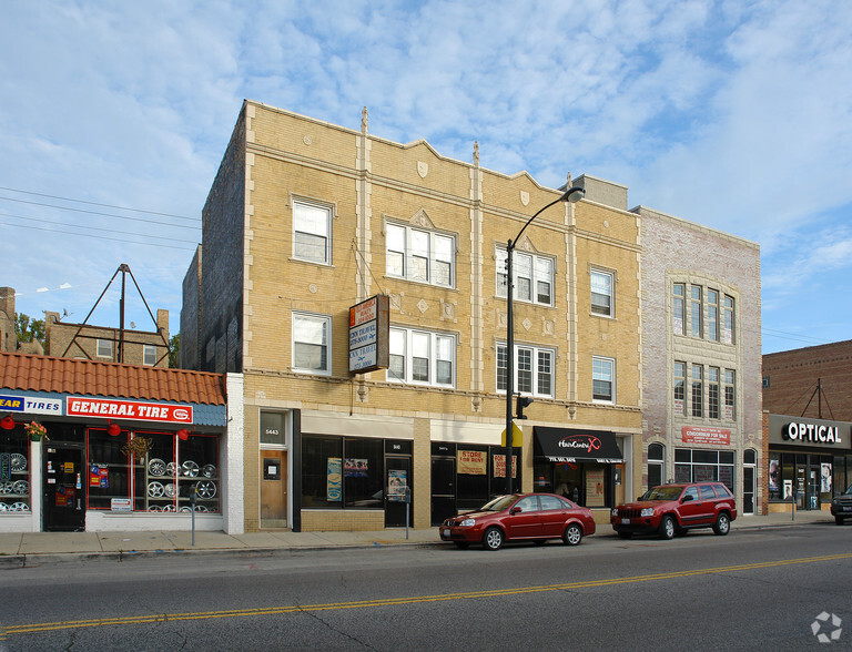 5441-5443 N Lincoln Ave, Chicago, IL à vendre - Photo principale - Image 1 de 2