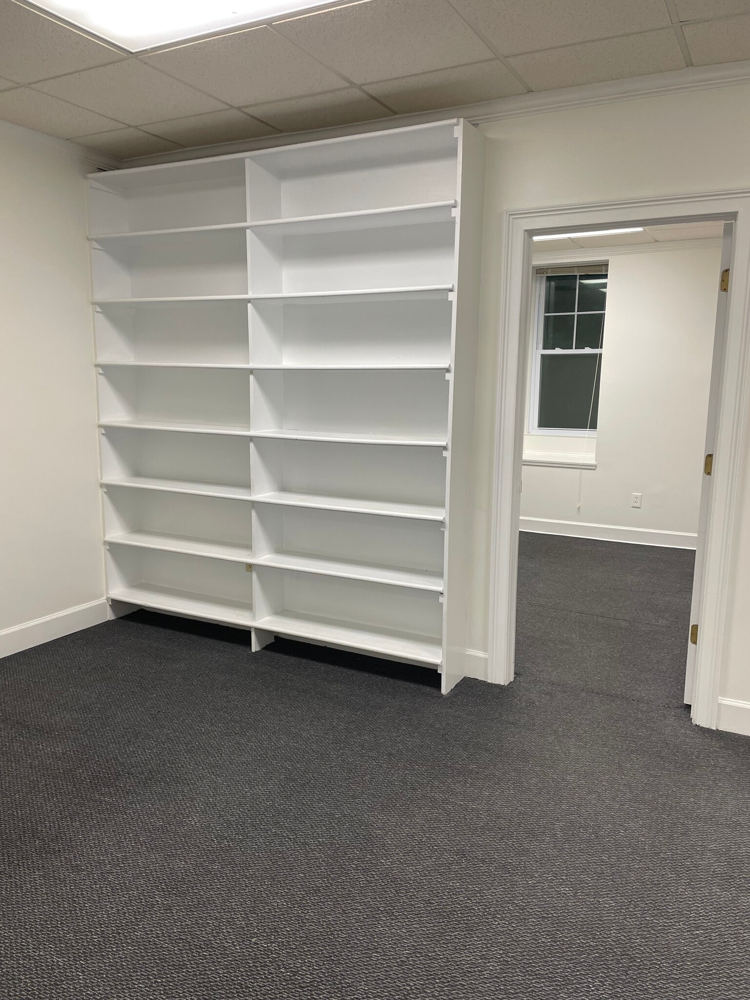 680 Village Trce NE, Marietta, GA for lease Interior Photo- Image 1 of 10