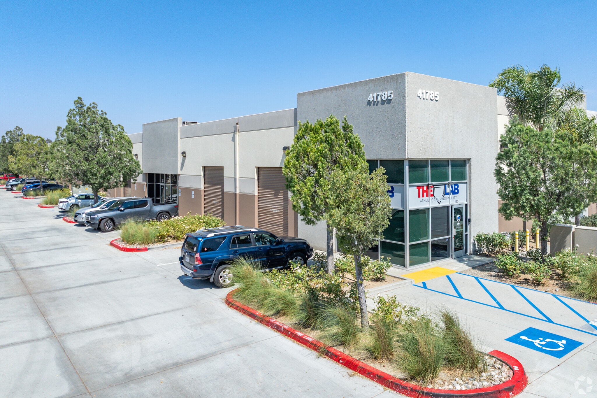 41785 Elm St, Murrieta, CA for lease Primary Photo- Image 1 of 11