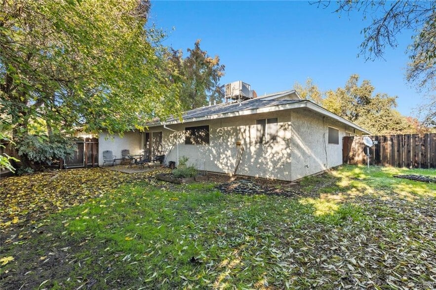 2842 Jolyn Way, Chico, CA for sale - Building Photo - Image 2 of 22