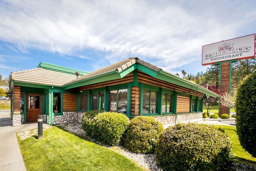 2075 Nevada City Hwy, Grass Valley, CA à vendre - Photo du bâtiment - Image 2 de 3