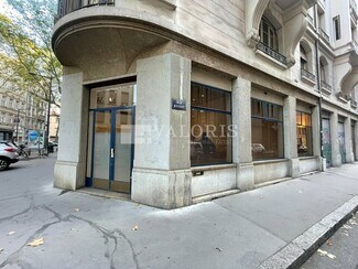 Plus de détails pour 11 Boulevard Des Brotteaux, Lyon - Commerce de détail à louer