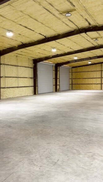 2023 H O Mills hwy, Port Arthur, TX for lease - Commercial Listing Video - Image 2 of 19