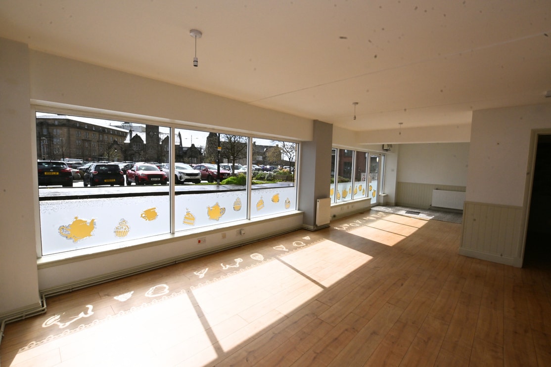 10-15 East Vennel, Alloa for lease Interior Photo- Image 1 of 3