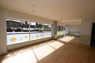10-15 East Vennel, Alloa for lease Interior Photo- Image 1 of 3