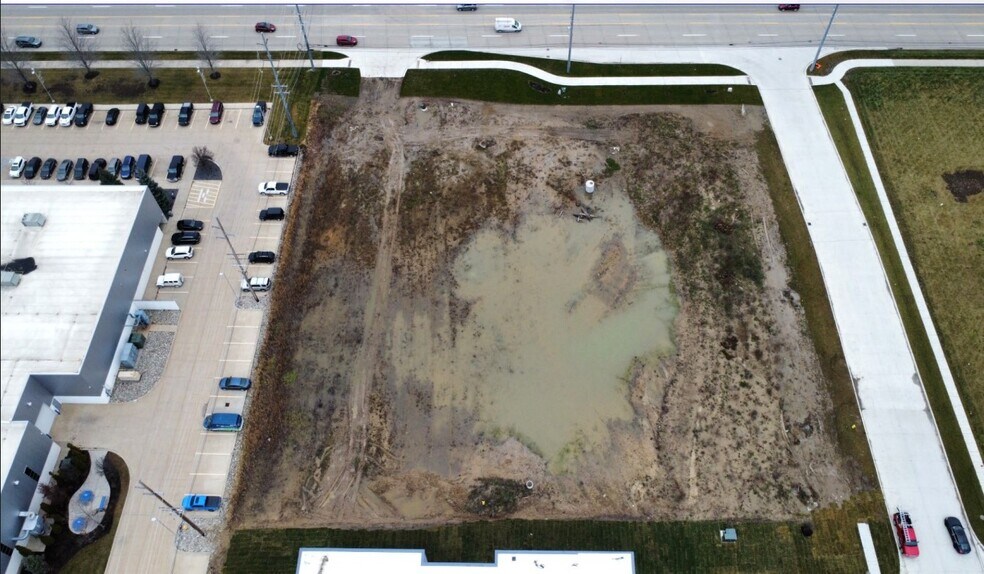 17300 23 Mile Rd, Macomb, MI for sale - Aerial - Image 1 of 2