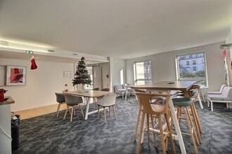 6-6 bis Rue Laferrière, Paris for lease Interior Photo- Image 2 of 14