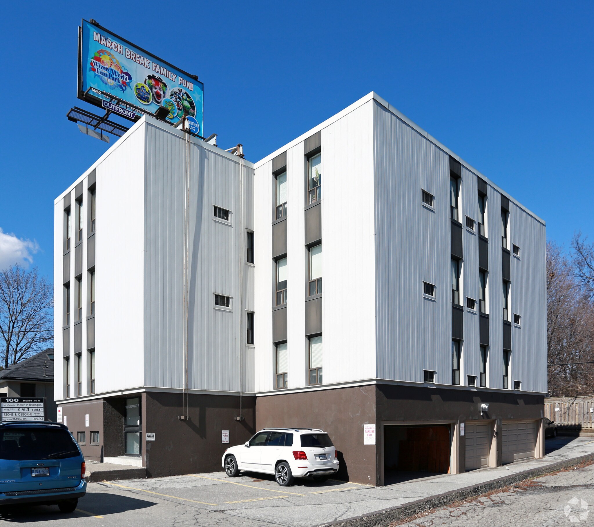 100 Sheppard Ave W, Toronto, ON à vendre Photo principale- Image 1 de 1