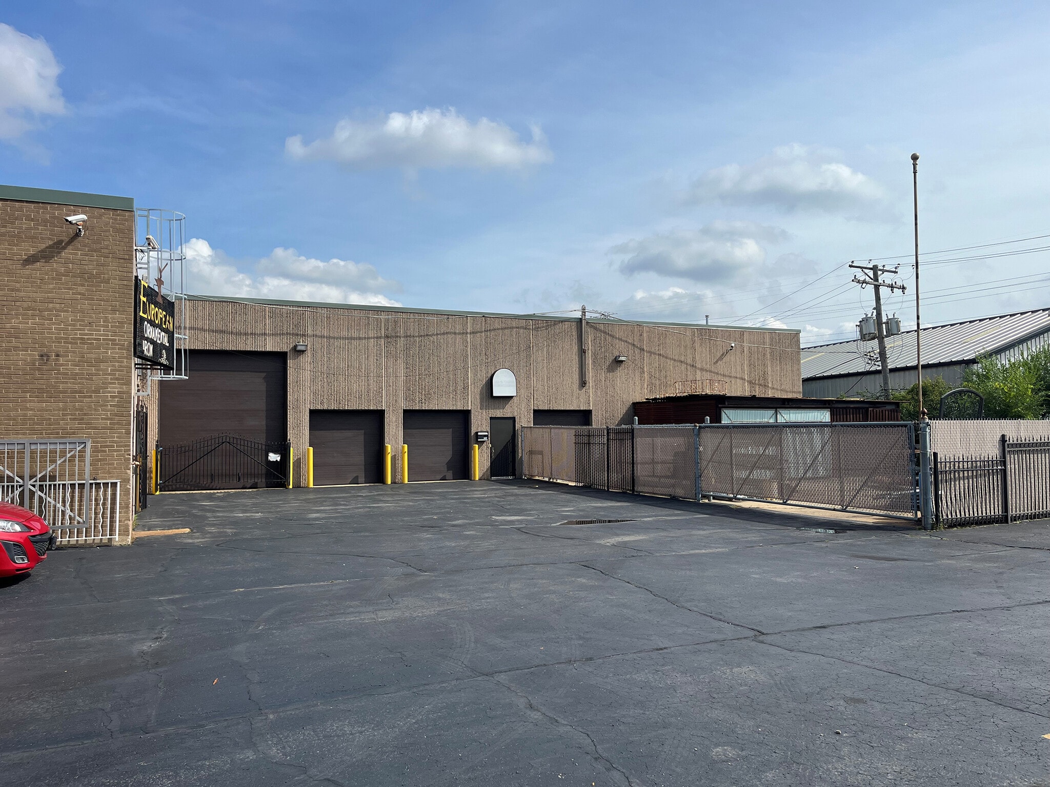 1786 W Armitage Ct, Addison, IL for lease Building Photo- Image 1 of 6