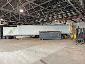 40 Quarry Rd, Portland, ME for lease Building Photo- Image 2 of 5