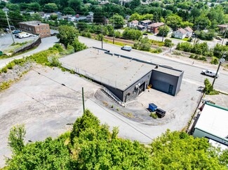 Plus de détails pour 633 Lorne St, Sudbury, ON - Local d'activités à louer
